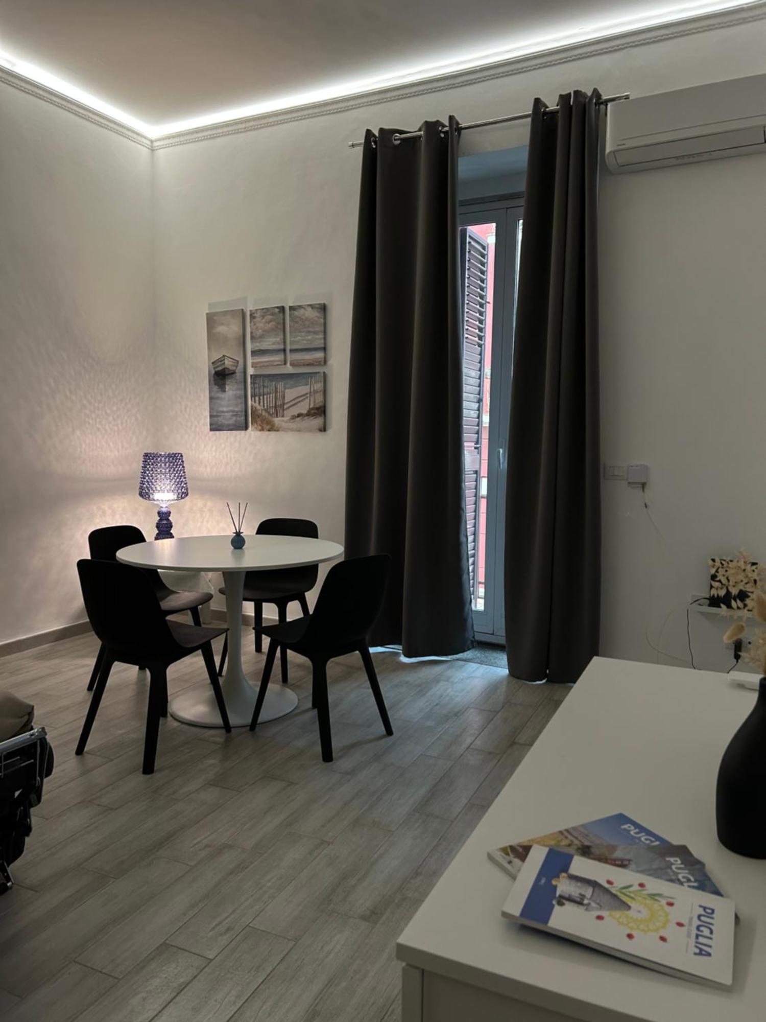 La Casa Di Maar Apartment Бари Екстериор снимка